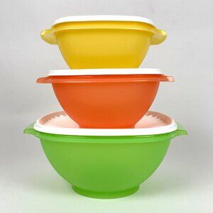 Vintage Tupperware Servalier 3-Set Bowls & Lids #858 838 840